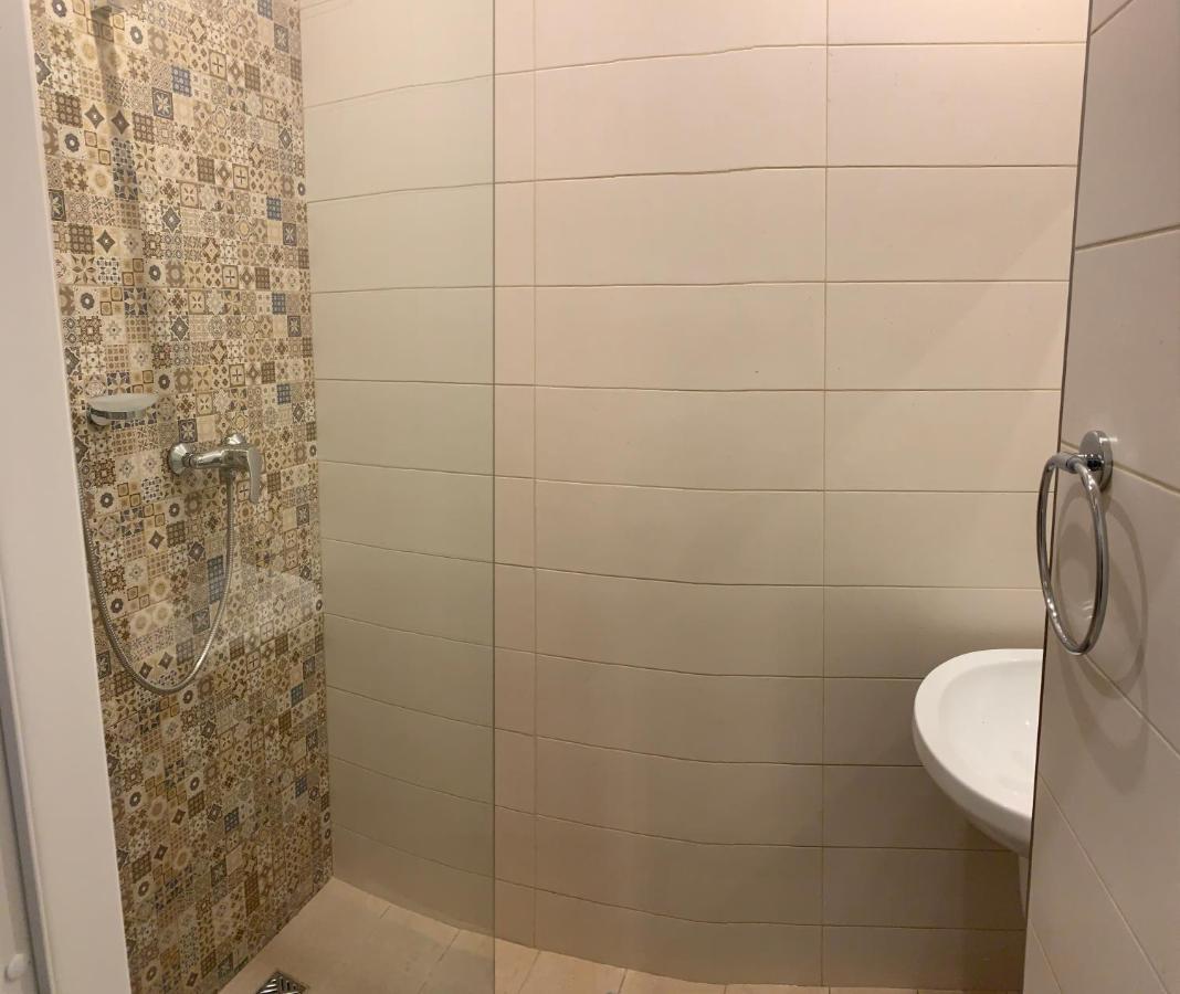 4 Bedroom Apartment In Sliema Near The Sea Exterior photo